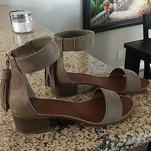 Women's shoes . Rock & Candy. Brand new. Worn once